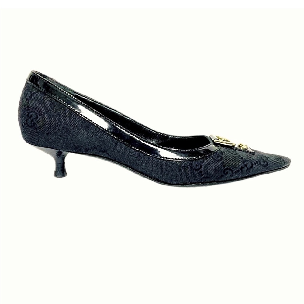 EUC - Gucci Signature Diamond Heels
